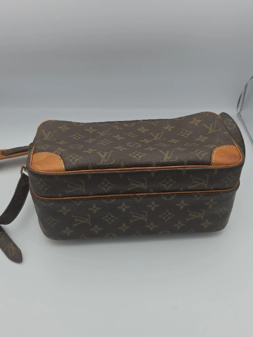 Louis Vuitton Brown Monogram Nil 28 Medium Messenger Unisex Bag COA(VERY GOOD)✨️